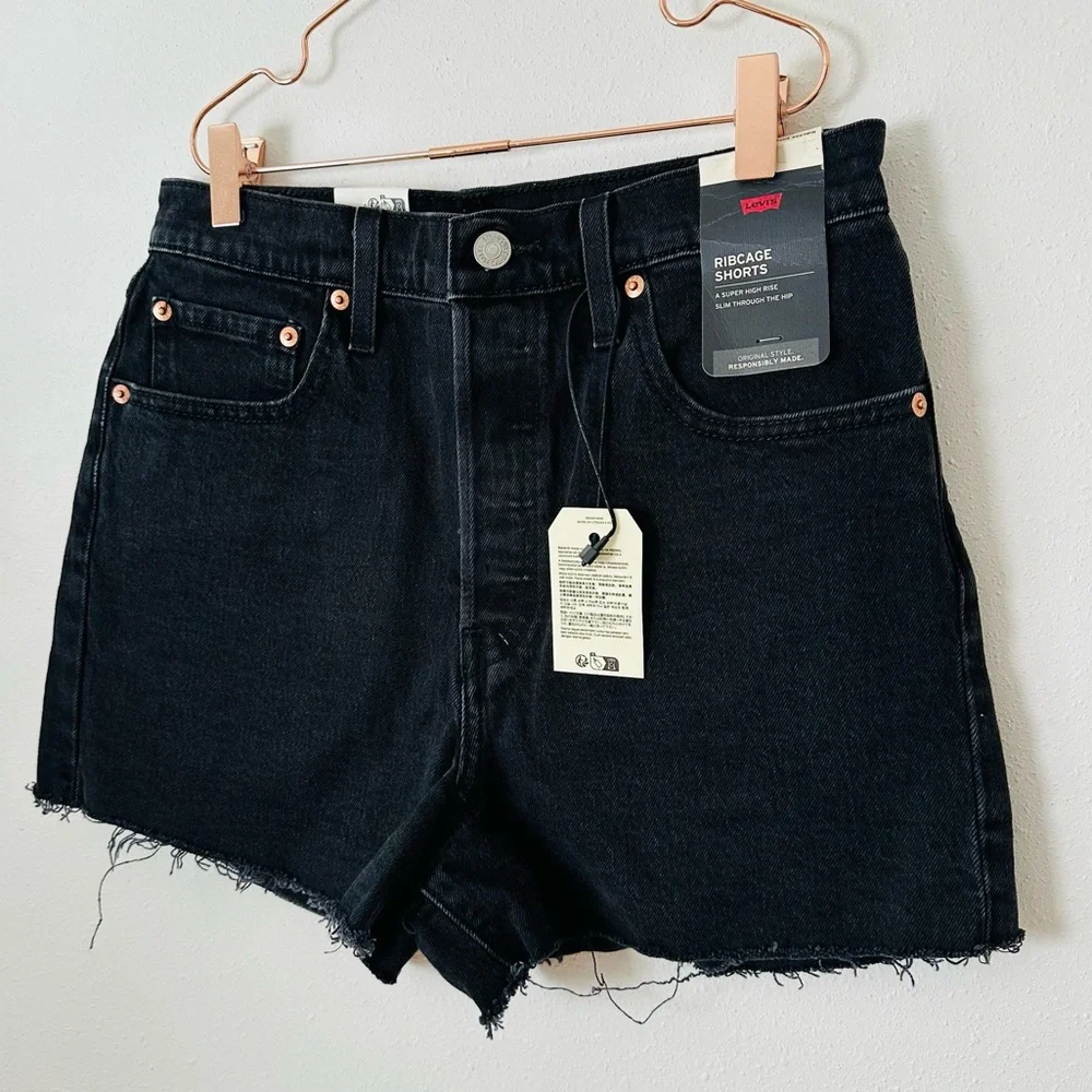 New Levi's Ribcage denim Cutoff Jean Shorts - Picture 11 of 11